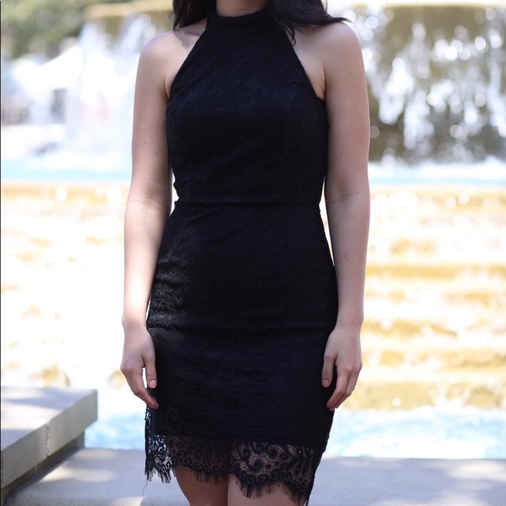 Black Lace Dress (Kendall & Kylie)
